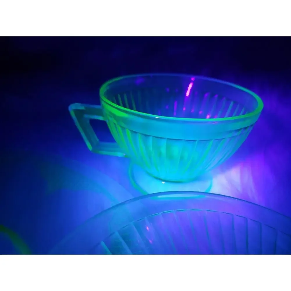 LOT 3 Vintage Green Uranium Glass Saucer Plate Teacup Blacklight‎ ribbed cameo